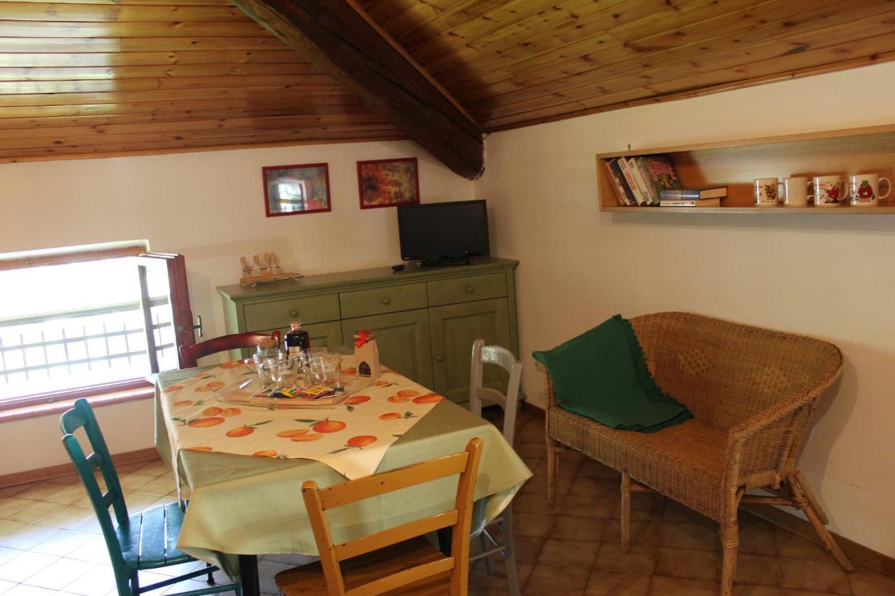 Residence Zecchini Tiarno di Sotto Værelse billede